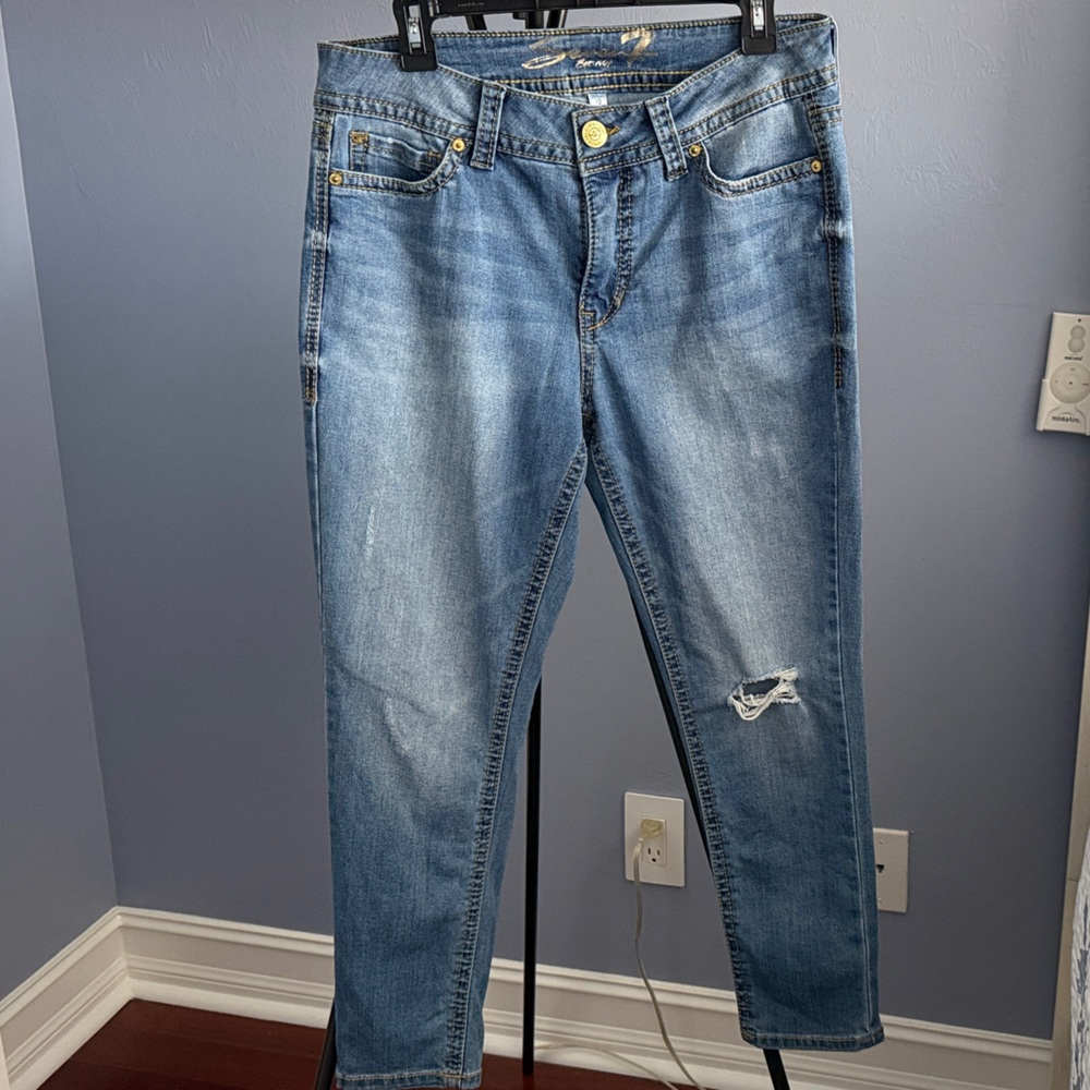 Seven7 Women's Blue Distressed Ankle Jeans